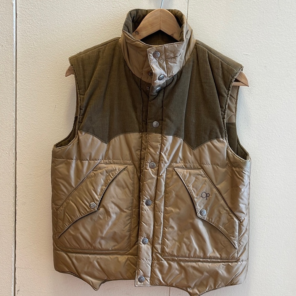 Used Early 2000s Ocean Pacific Men’s Reversible Vest Size Small